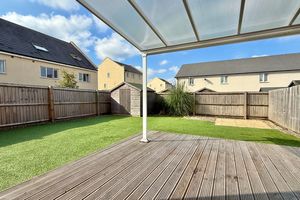 South Westerly Gardens- click for photo gallery
